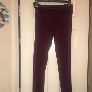 Maroon leggings